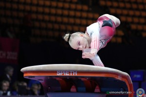 aut moerz charlize ph simone ferraro sfa01729 copia